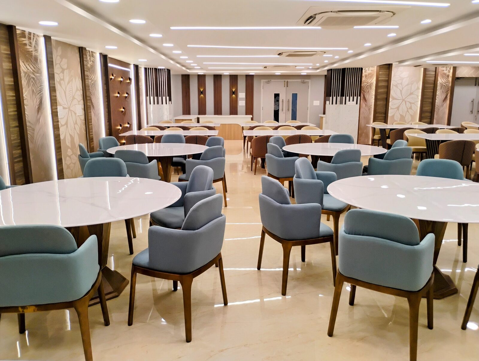 Staff cafeteria and breakout area with loose seating